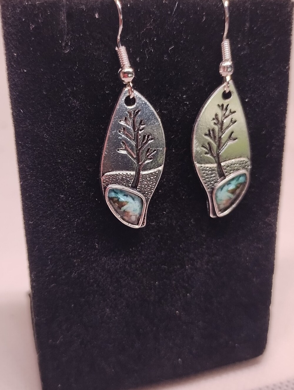 Vintage Silver Leaf Tree Earrings with Turquoise Accent Women's Jewelry New G28